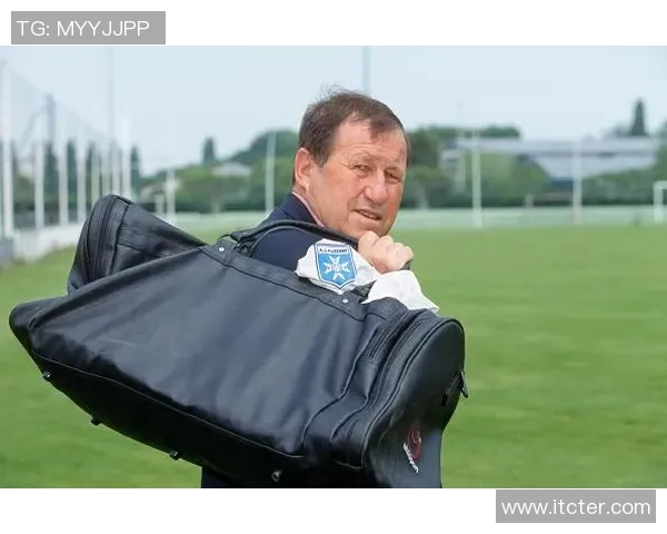 法国足球明星外号揭秘：那些你不知道的绰号背后的故事与传奇